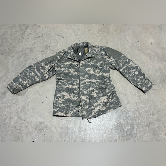 U.S. Army Other - US Army - COLD WEATHER JACKET - DIGITAL CAMO